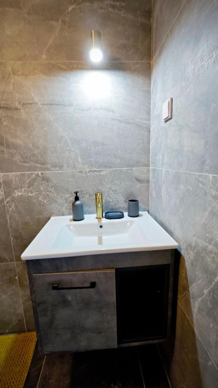 Apartmani Radovic Биела Екстериор снимка