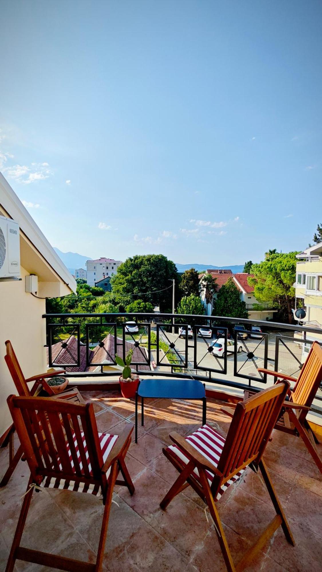 Apartmani Radovic Биела Екстериор снимка